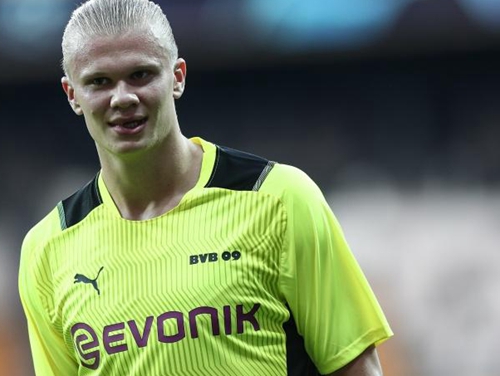 球员表情管理失控太搞笑