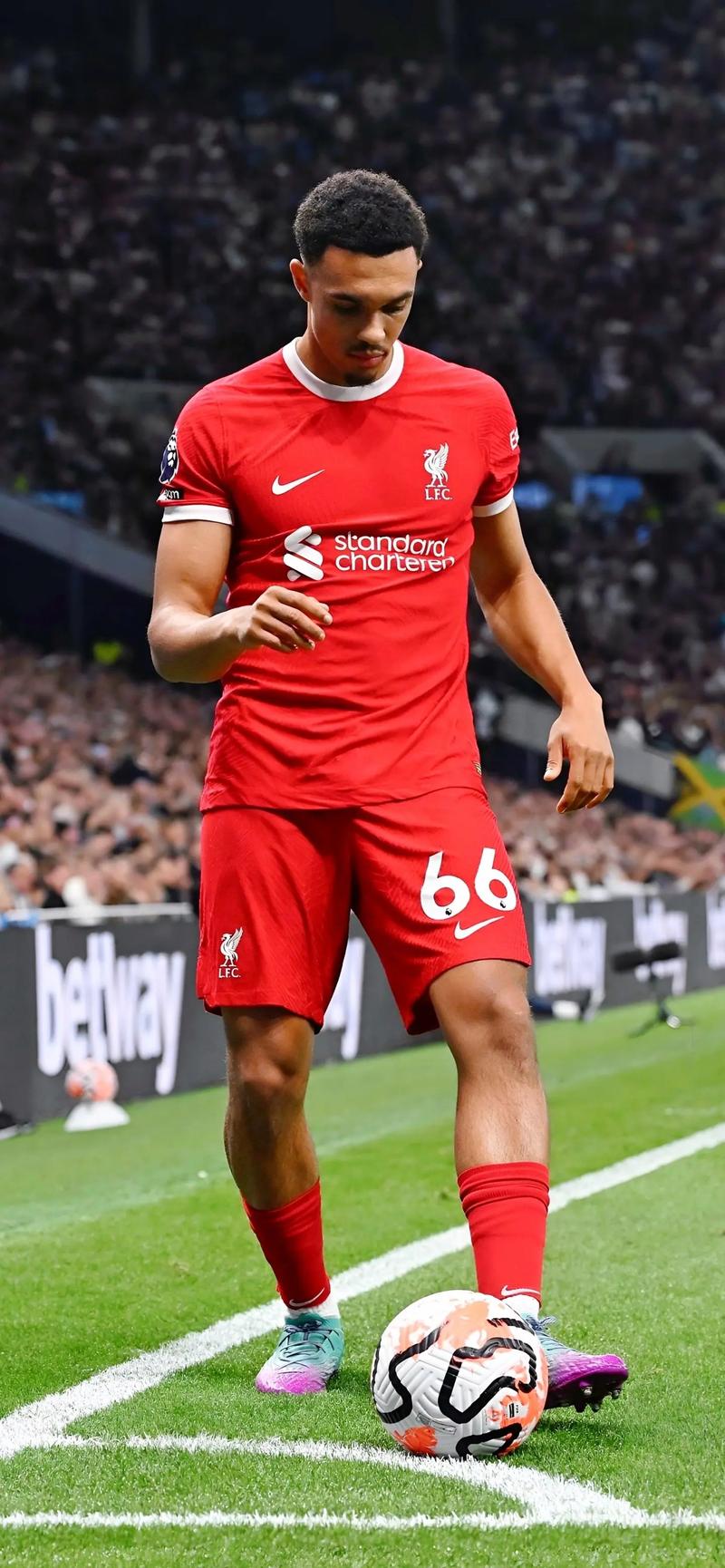 官方：马宁执法今晚苏超决赛南通队vs泰州队的比赛