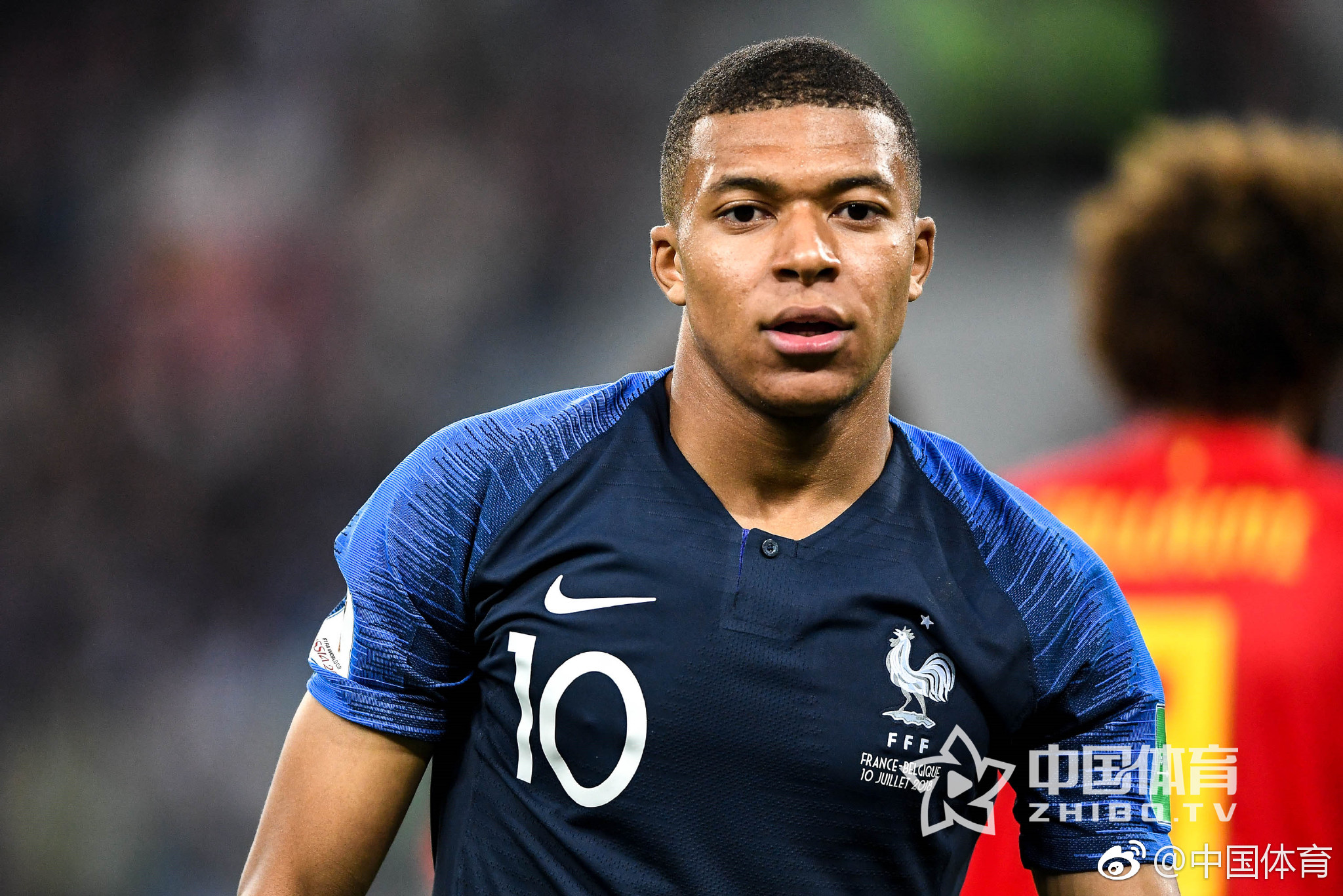 媒体人：郑智执教西海岸也不错，但不可避免地要跟邵佳一对比